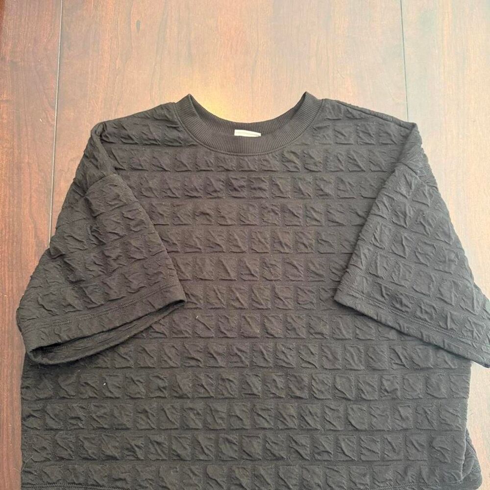 A-new-day Women's Black Crop-top
